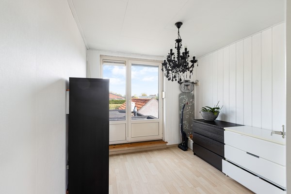 Foto - Te koop:  Royale twee-onder-een-kapwoning met comfort en ruimte!